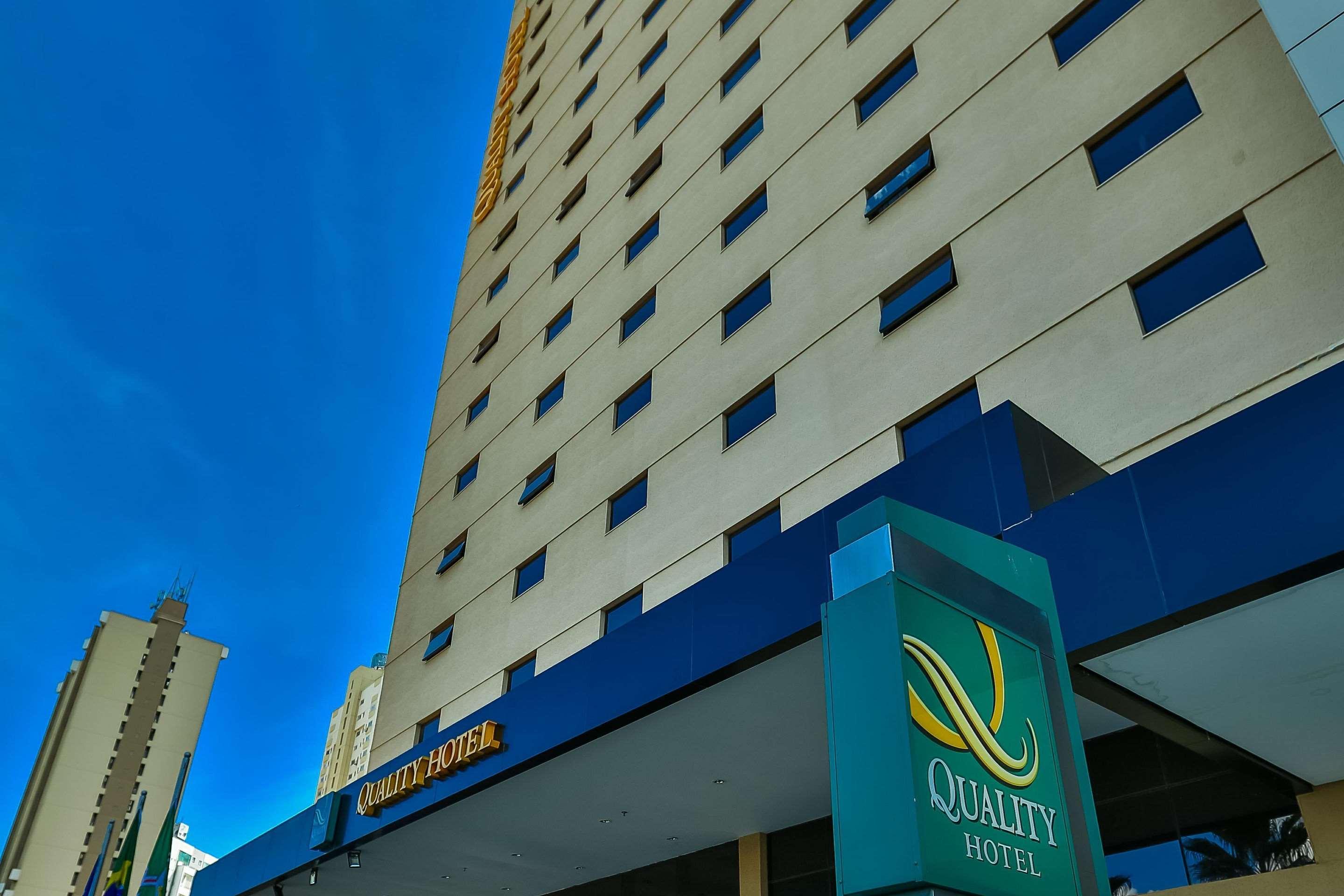 Quality Hotel Flamboyant Goiânia Exteriör bild